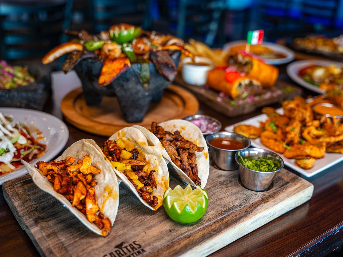 Margaritas: Food & Cocktails